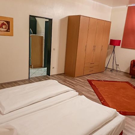 Airport Fashion Hotel Дюселдорф Екстериор снимка
